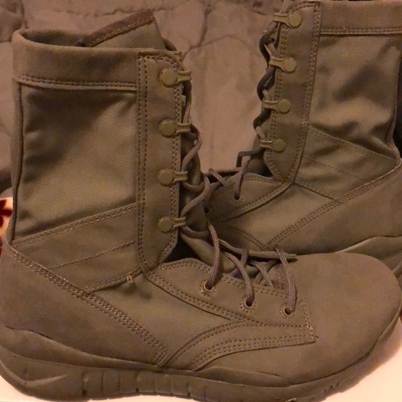 special field boots